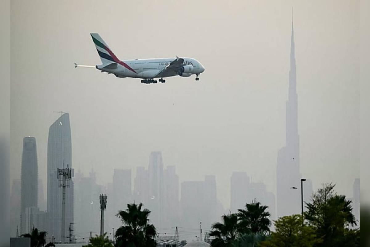 வான்பரப்பை தற்காலிகமாக மூடிய ஐக்கிய அரபு ராஜ்ஜியம் | United Arab Emirates Temporarily Closes Airspace வான்பரப்பை தற்காலிகமாக மூடிய ஐக்கிய அரபு ராஜ்ஜியம் | United Arab Emirates Temporarily Closes Airspace