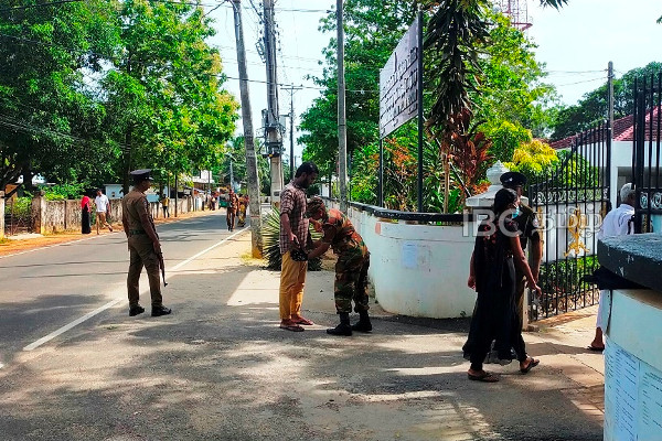 உயிர்த்த ஞாயிறு தாக்குதல் சாட்சிகளை மறைத்த காவல்துறை பரிசோதகர் தொடர்பில் நீதிமன்றின் அறிவிப்பு! | Easter Attack Arrest Inspector Of Police Court Sl