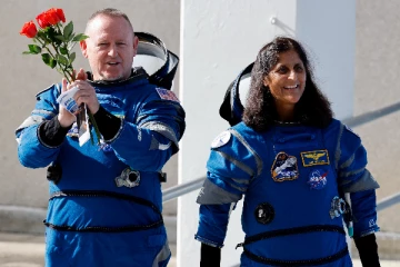 விண்வெளி மையத்தில் ஆபத்தான பாக்டீரியா; நாசா விஞ்ஞானிகள் தகவல்