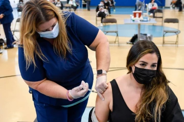 தடுப்பூசி கட்டிகளால் இவர்கள் தான் அதிகம் பாதிக்கப்படுவார்கள்! ஆதாரத்துடன் பிரித்தானியாவின் MHRA வெளியிட்ட முக்கிய தகவல்