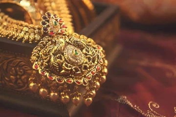 வார துவக்கத்திலேயே எகிறிய தங்க விலை - இன்றைய நிலவரம்!