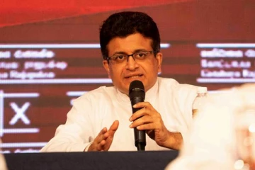 எரிபொருள் மீதான  வரியை நீக்குக! அமைச்சர் கோரிக்கை