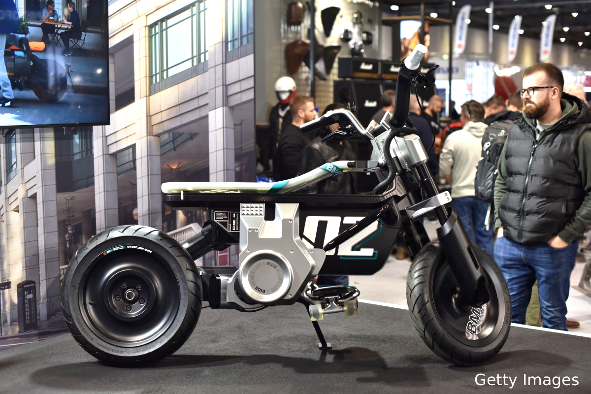 Expensive electric scooters India, BMW CE 04 price India, BMW CE 02 features, TVS X electric scooter, Ather 450 Apex performance, Suzuki e Access launch, Premium EV scooters India 2026 #ElectricScooters #BMWCE04 #BMWCE02 #TVSX #Ather450Apex #SuzukiEAccess #EVIndia #PremiumScooters