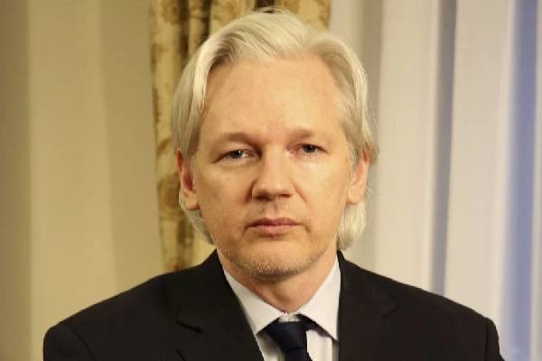 போருக்கு ஆதரவளிப்பவருக்கு அமைதிக்கான நோபல் பரிசா... வழக்குத் தொடுக்கும் WikiLeaks நிறுவனர் | Julian Assange Sues Nobel Panel போருக்கு ஆதரவளிப்பவருக்கு அமைதிக்கான நோபல் பரிசா... வழக்குத் தொடுக்கும் WikiLeaks நிறுவனர் | Julian Assange Sues Nobel Panel