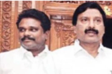 ஒரே கூட்டணியில் தேர்தல் களத்தில் இறங்கும் மாமனார்- மருமகன்