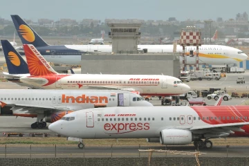 கொரோனா பரவல் - இந்தியாவிலிருந்து விமானங்கள் வருவதற்கு இலங்கை தடை