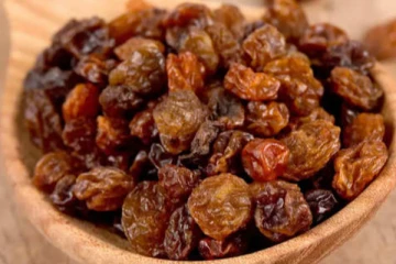 ஒரே ஒருப்பிடி கருப்பு திராட்சை சாப்பிடுங்க... இந்த நோய்கள் எல்லாம் திசை தெரியாமல் அலண்டு ஓடிடும்!