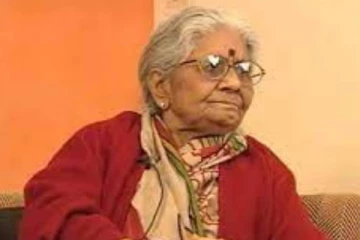 பிரபல எழுத்தாளர் மானு பண்டாரி உயிரிழந்தார்