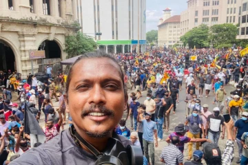 காலிமுகத்திடல் ஆர்ப்பாட்டகளத்தின் முன்னணி செயற்பாட்டாளர் மீது கூரிய ஆயுதத்தால் தாக்குதல்