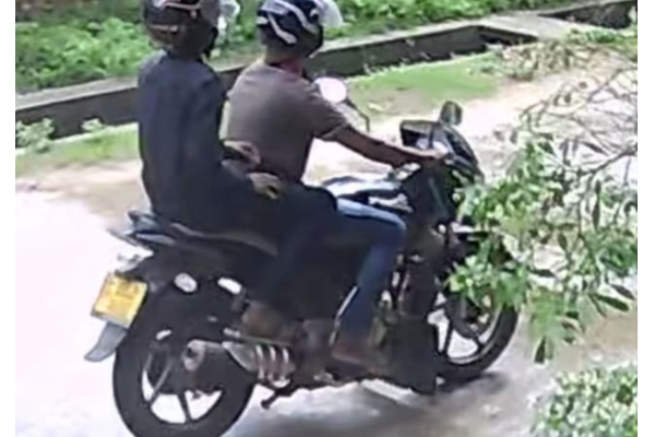 செங்கலடியில் முக கவசம் அணிந்து வந்த கொள்ளையர்கள்! பொது மக்களுக்கு எச்சரிக்கை | Robbers Wearing Face Shields