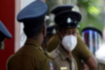 கடற்கரையில் இருந்து மீட்கப்பட்ட ஆண் சடலம்