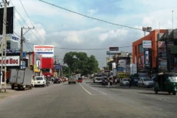 நாற்றமெடுக்கும் மஹரகம நகரம்; மக்கள் விசனம்