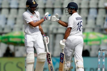 வலுவான நிலையில் இந்திய அணி.. கொண்டாட்டத்தில் ரசிகர்கள்