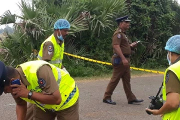 திருகோணமலையில் இளைஞர் ஒருவர் மீது வாள்வெட்டு