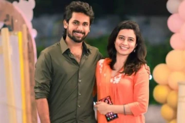 அய்யனார் துணை சீரியல் புகழ் சோழன் தனது நிஜ மனைவியுடன் எடுத்த அழகிய போட்டோஸ்