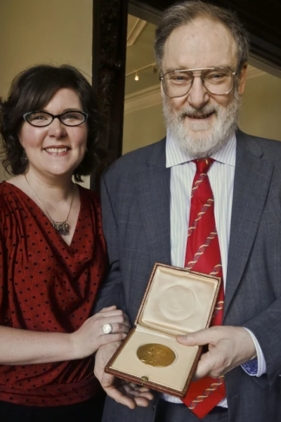 ட்ரம்பிற்கு நோபலை வழங்கியதன் பின்னணியில் பதவி ஆசை - நோபல் பரிசுகள் விற்கப்பட்டது ஏன்? | Why Machado Give Nobel To Trump Nobels Sold Before