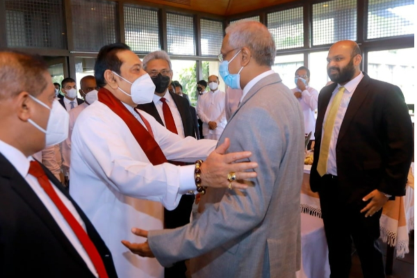 மக்கள் ஆணையை இழந்துள்ள நாடாளுமன்றத்தை கலைக்குமாறு எம்.ஏ.சுமந்திரன் பகிரங்க கோரிக்கை | Request To Parliament People Have Lost The Mandate