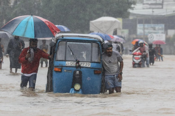 பேரழிவை சந்தித்த இலங்கை - மீண்டும் புயல் வருமா? பேராசிரியர் விளக்கம் | Professor About Upcoming Cyclone For Srilanka பேரழிவை சந்தித்த இலங்கை - மீண்டும் புயல் வருமா? பேராசிரியர் விளக்கம் | Professor About Upcoming Cyclone For Srilanka