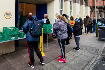 அதிகரித்து வரும் பணவீக்கம் - பிரித்தானியர்கள் மத்தியில் ஏற்பட்டுள்ள மாற்றம்