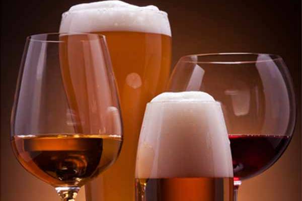 இந்த நாட்டில் தண்ணீரை விட பீர் மலிவாக கிடைக்குமாம் - எந்த நாடு தெரியுமா? | Trending Beer Is Cheaper Than Water In The World