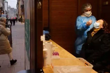 உலக நாடுகளே...எங்களை தண்டித்துவிடாதீர்கள்! Omicron வைரஸ் குறித்து தென் ஆப்பிரிக்கா கவலை