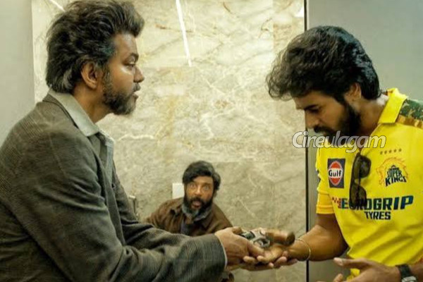 நான் திடீர் தளபதியா.. சிவகார்த்திகேயன் மேடையிலேயே கொடுத்த பதில் | Sivakarthikeyan Clarify Vijay Thuppakki Scene
