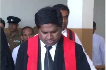 நீதிபதி இளஞ்செழியனிடம் கையும் களவுமாக சிக்கிய சட்டத்தரணி