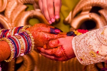 திருமணத்திற்கு பிறகு யாருக்கு சொகுசு வாழ்க்கை அமையும்?