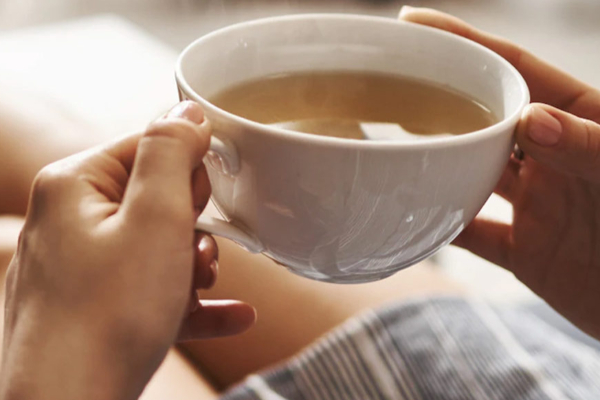 காலை வெறும் வயிற்றில் சுடச்சுட Tea குடிப்பதால் இவ்வளவு பிரச்னைகள் உண்டா ! கண்டிப்பா தெரிஞ்சுக்கோங்க | Empty Stomach Tea In Morning Causes Health Issues காலை வெறும் வயிற்றில் சுடச்சுட Tea குடிப்பதால் இவ்வளவு பிரச்னைகள் உண்டா ! கண்டிப்பா தெரிஞ்சுக்கோங்க | Empty Stomach Tea In Morning Causes Health Issues