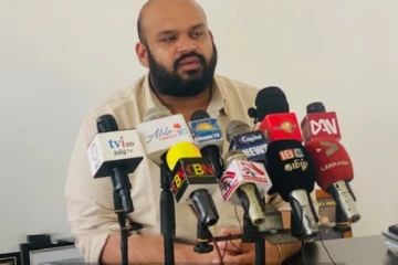 ரணில் விக்ரமசிங்கவினுடைய சப்பாத்தை நக்கி கொண்டு இரண்டு இராஜாங்க அமைச்சர்கள் இருப்பது மன வேதனை