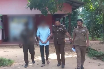 රටම කළඹපු අකුරේගොඩ ද්විත්ව ඝාතනයේ ඝාතකයට නවාතැන් දුන් හිමිකරු අත්අඩංගුවට - මරපු තව අය ගැනත් වමාරයි