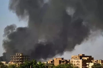 சூடான் தலைநகரில் கடும் வான்வழி தாக்குதல்