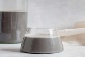 கறுப்பு நிறத்தில் பால் தரும் விலங்கு எது தெரியுமா...!