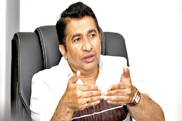 ஐந்து நாடுகளில் சொத்துக்களை குவித்துள்ள அமைச்சர்