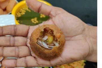 பானிபூரி சாப்பிட்ட அரைமணி நேரத்தில் தொடர் வாந்தி! அடுத்தநாள் உயிரிழந்த பட்டதாரி இளம்பெண்... எச்சரிக்கை செய்தி