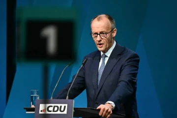 எங்கள் நாட்டு அரசியலில் தலையிடாதீர்கள்: அமெரிக்காவுக்கு ஜேர்மனியின் புதிய தலைவர் எச்சரிக்கை