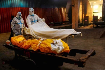 இலங்கையில் கோவிட் மரணங்களின் எண்ணிக்கை மேலும் உயர்வு