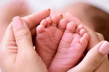 15 வயது சிறுமி குழந்தை பெற்றதை மறைத்த வைத்தியர்!