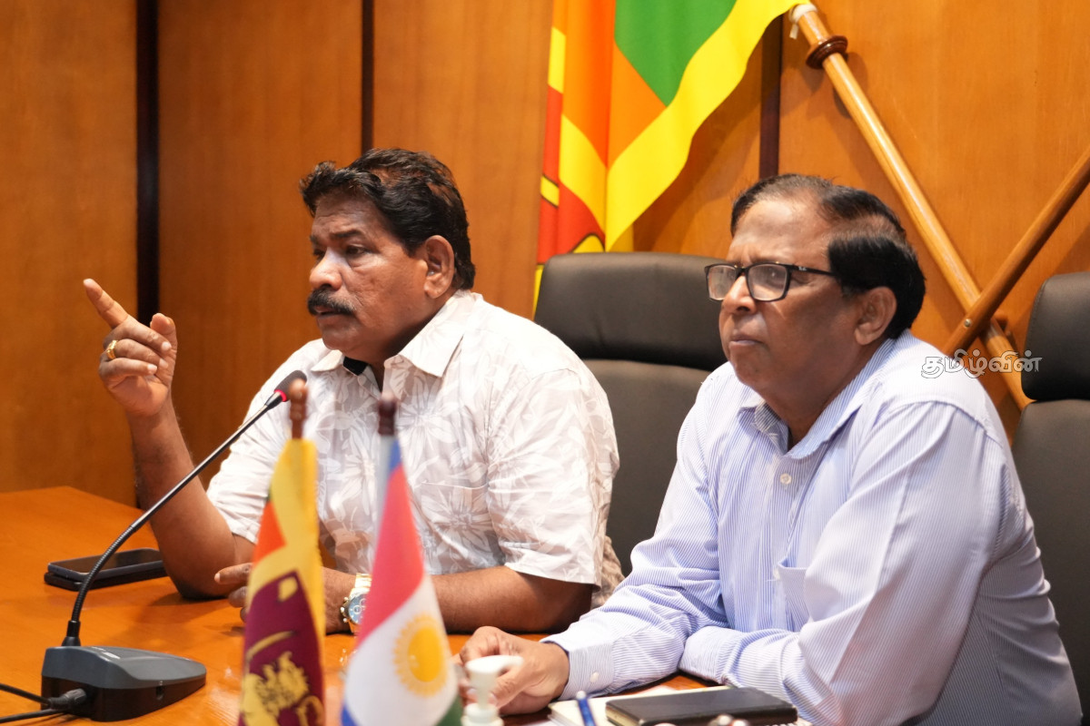 கொடிகாமம் பொலிஸார் கொலையின் எதிரொலி : ஆளுநர் செயலகத்தில் நேற்று இரவு அவசர கூட்டம் | Kodikamam Police Murder Update