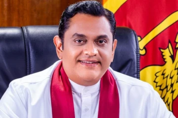 ராஜபக்க்ஷ குடும்பத்திற்கு அனுர அரசாங்கம் கொடுத்த அதிர்ச்சி; அதிரடியாக கைது செய்யப்பட்ட நபர்!