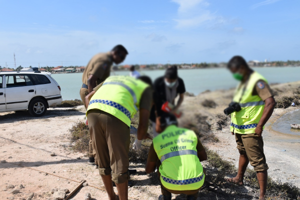 திருகோணமலையில் கரையொதுங்கிய சடலம் | Death Body Ashore In Trincomalee Suspicions Raised