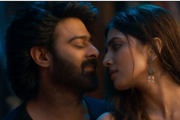 மிகப்பெரிய பாக்கியமாக நினைக்கிறேன்.. பிரபாஸ் உடன் நடித்தது குறித்து பேசிய மாளவிகா மோகனன் | Malavika Mohanan Talk About Prabhas And Rajasaab