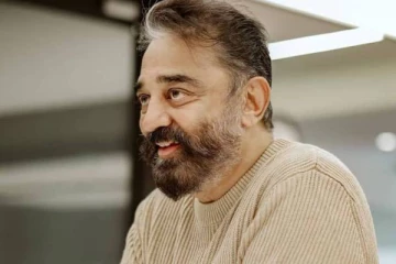 அட நம்ம நடிகர் கமல்ஹாசனா இது, கையில் கிரிக்கெட் பேட்டுடன்- இதுவரை யாரும் பார்த்திராத புகைப்படம்