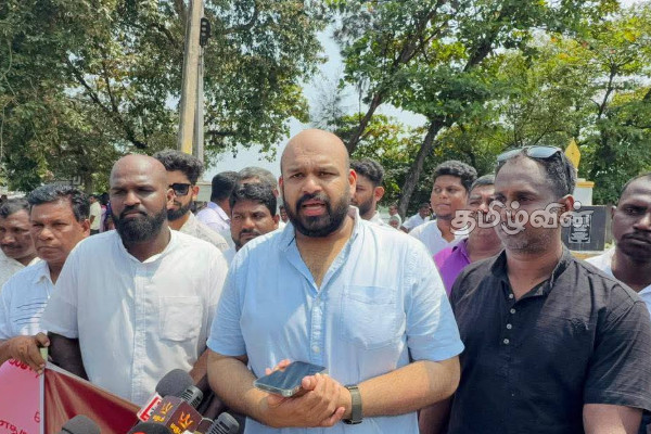 பயங்கரவாத தடைச்சட்டத்துக்கு எதிராக மட்டக்களப்பில் மாபெரும் போராட்டம் | Batticalo Goverment Against Protest பயங்கரவாத தடைச்சட்டத்துக்கு எதிராக மட்டக்களப்பில் மாபெரும் போராட்டம் | Batticalo Goverment Against Protest