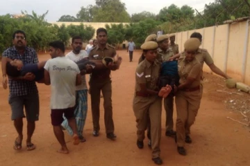 திருச்சி சிறப்பு முகாமில் பதற்றம் - தற்கொலைக்கு முயன்ற தாயக அகதிகள்!