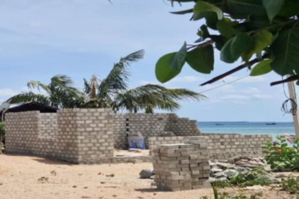 திருகோணமலையில் சட்ட விரோத கட்டிடம் | Illegal Building In Trincomalee