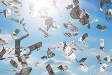 ஒரு மணி நேரத்திற்கு ரூ.3 கோடி சம்பாதிக்கும் நபர் யார் தெரியுமா? அவரது சொத்து மதிப்பு