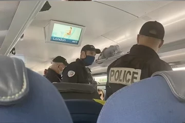 திடீரென ரயிலில் ஏறி பிரித்தானியரை கைது செய்த ஆயுதம் தாங்கிய பிரெஞ்சு பொலிசார்: பரபரப்பை ஏற்படுத்திய ஒரு சம்பவம்