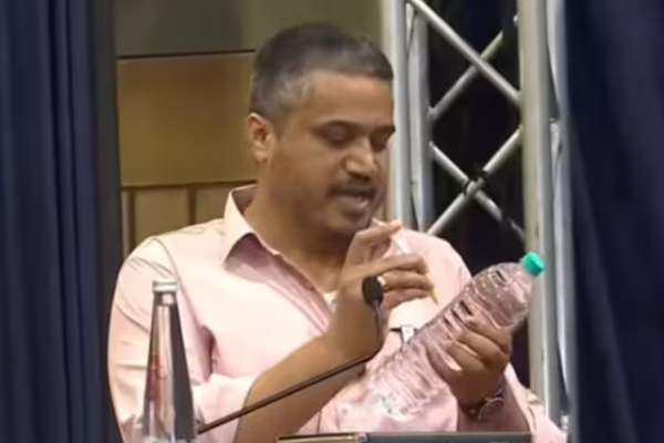 அஜித் பவார் மரணம் விபத்தல்ல 100% சதி - உறவினர் கூறும் அதிர வைக்கும் குற்றச்சாட்டுகள் | Rohit Pawar Raise Doubts On Ajit Pawar Plane Crash