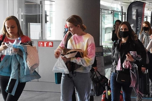 இலங்கைக்கு சுற்றுலா செல்லும் பிரித்தானியர்களுக்கு விடுக்கப்பட்டுள்ள எச்சரிக்கை! - ஐபிசி தமிழ்